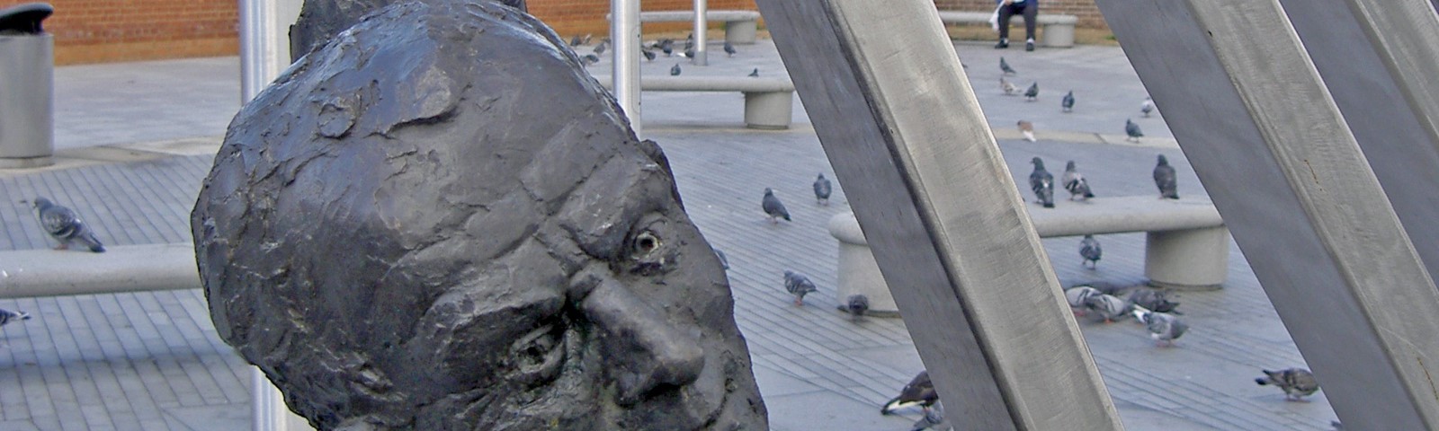 stroodsculpture.jpg