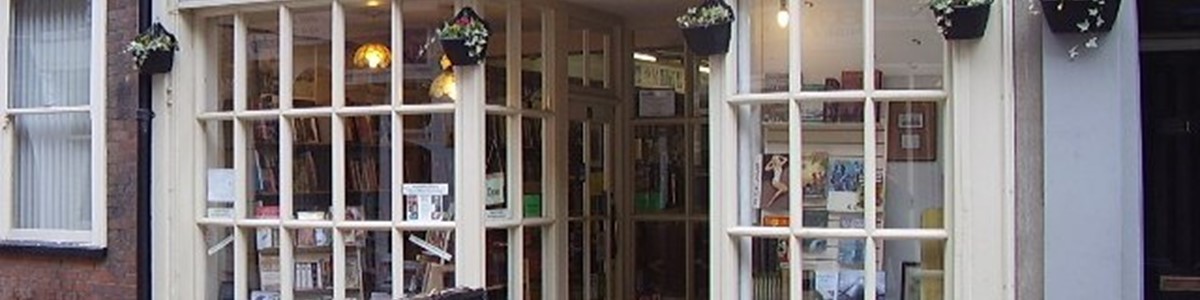 baggins-book-bazaar-2.jpg