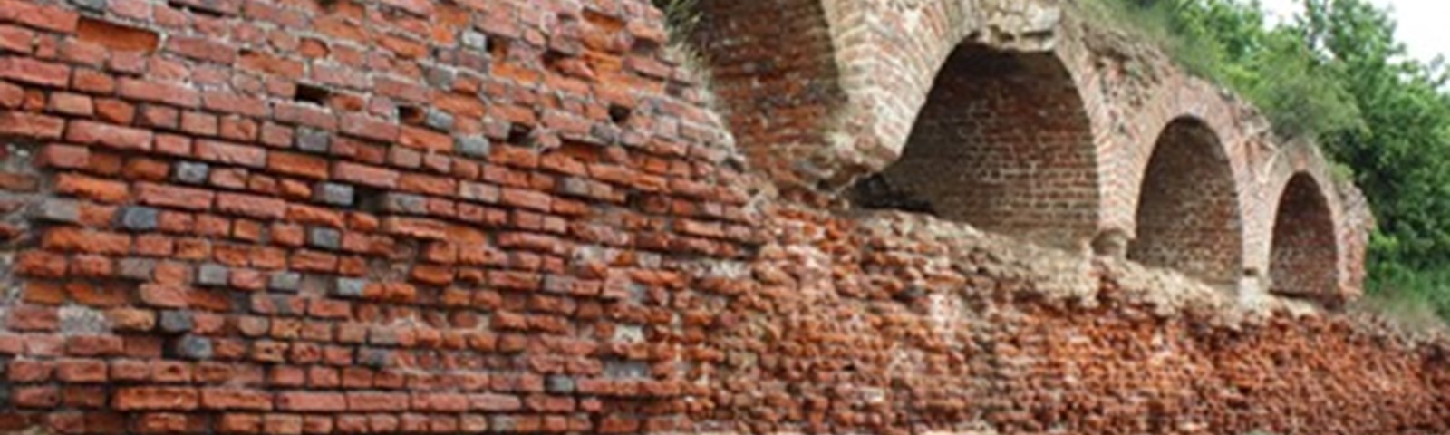 Explore Kent Cookham Fort Arches