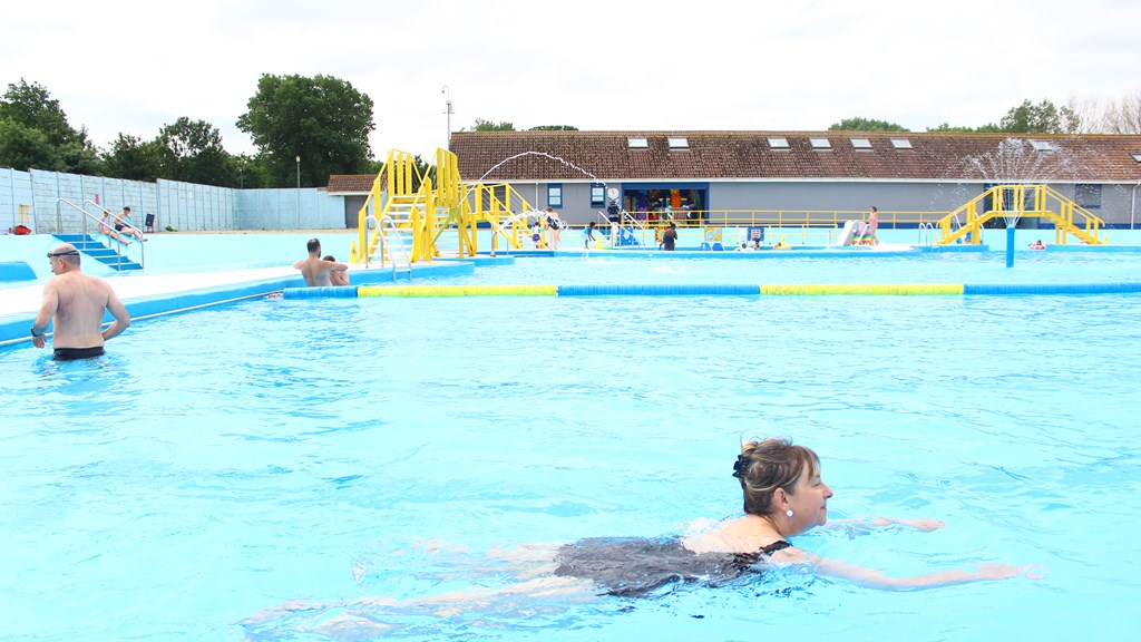 The Strand Leisure Park and Pool | Visit Medway - Visit Medway