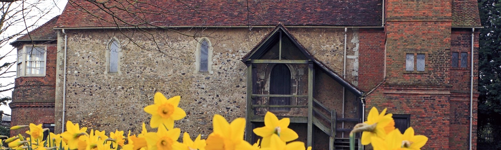 Temple_Manor in spring.jpg