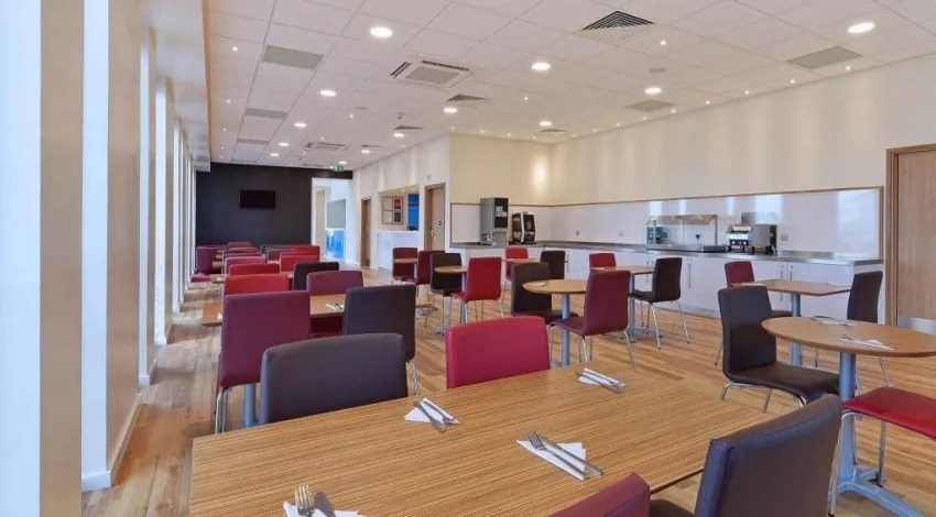 Travel Lodge Restaurantrochester